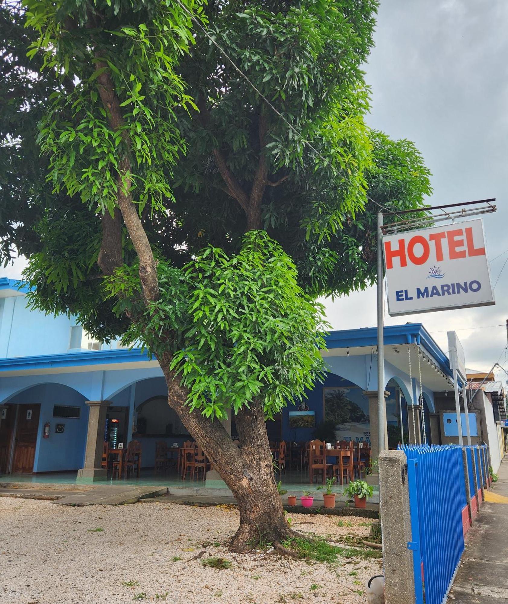 Hotel Y Restaurante El Marino Санта-Крус Екстер'єр фото